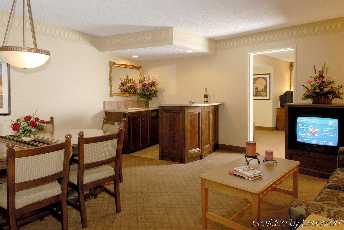 Vanllee Hotel Covina Room photo